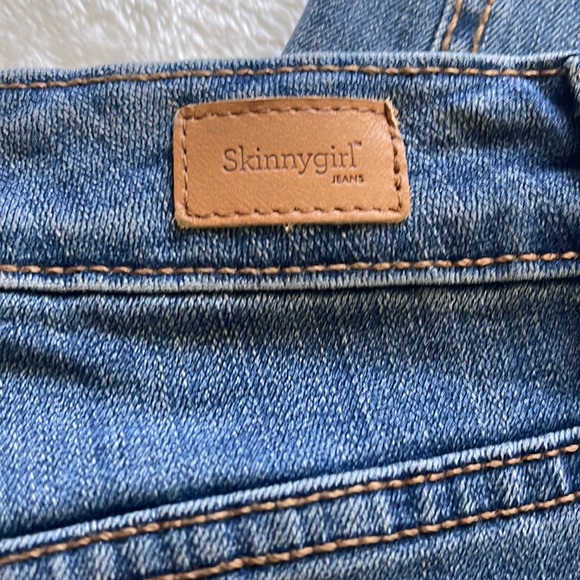 NWT Skinnygirl Button Fly Wide Leg Cropped High Rise Stretch Jean Size 12 (31) - Picture 4 of 8